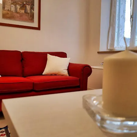 Apartment Deluxe *