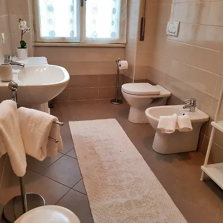 Deluxe Apartment *